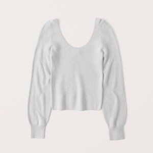 Abercrombie & Fitch - Light Grey Long-Sleeve Scoopneck Sweater Top